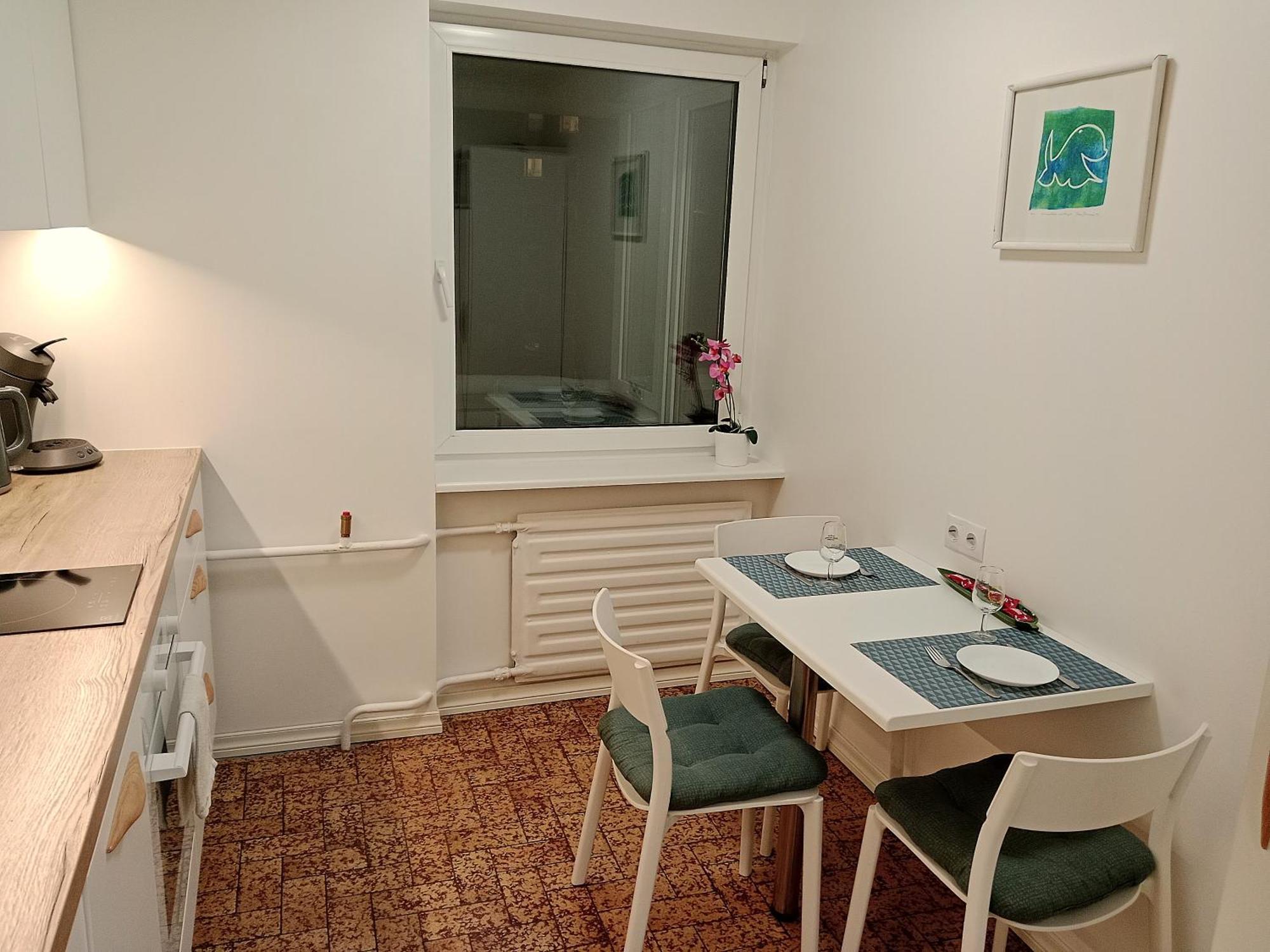 City Center Raua Apartment With Balcony Tallinn Eksteriør bilde